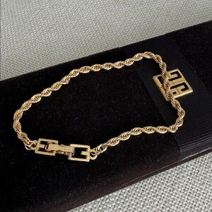 Givenchy Gold Twisted Chain Bracelet 7 inches